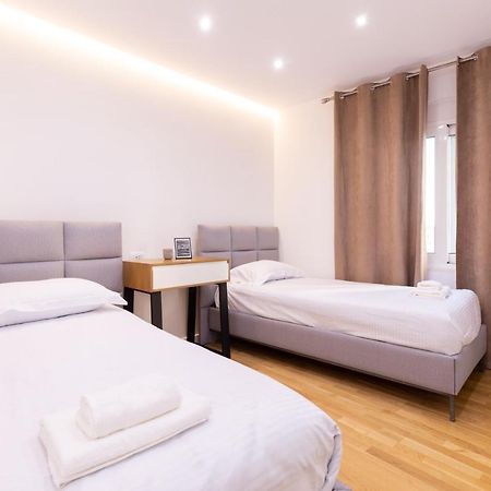 Exclusive 2 Bedrooms Apartment Tirana Exterior photo